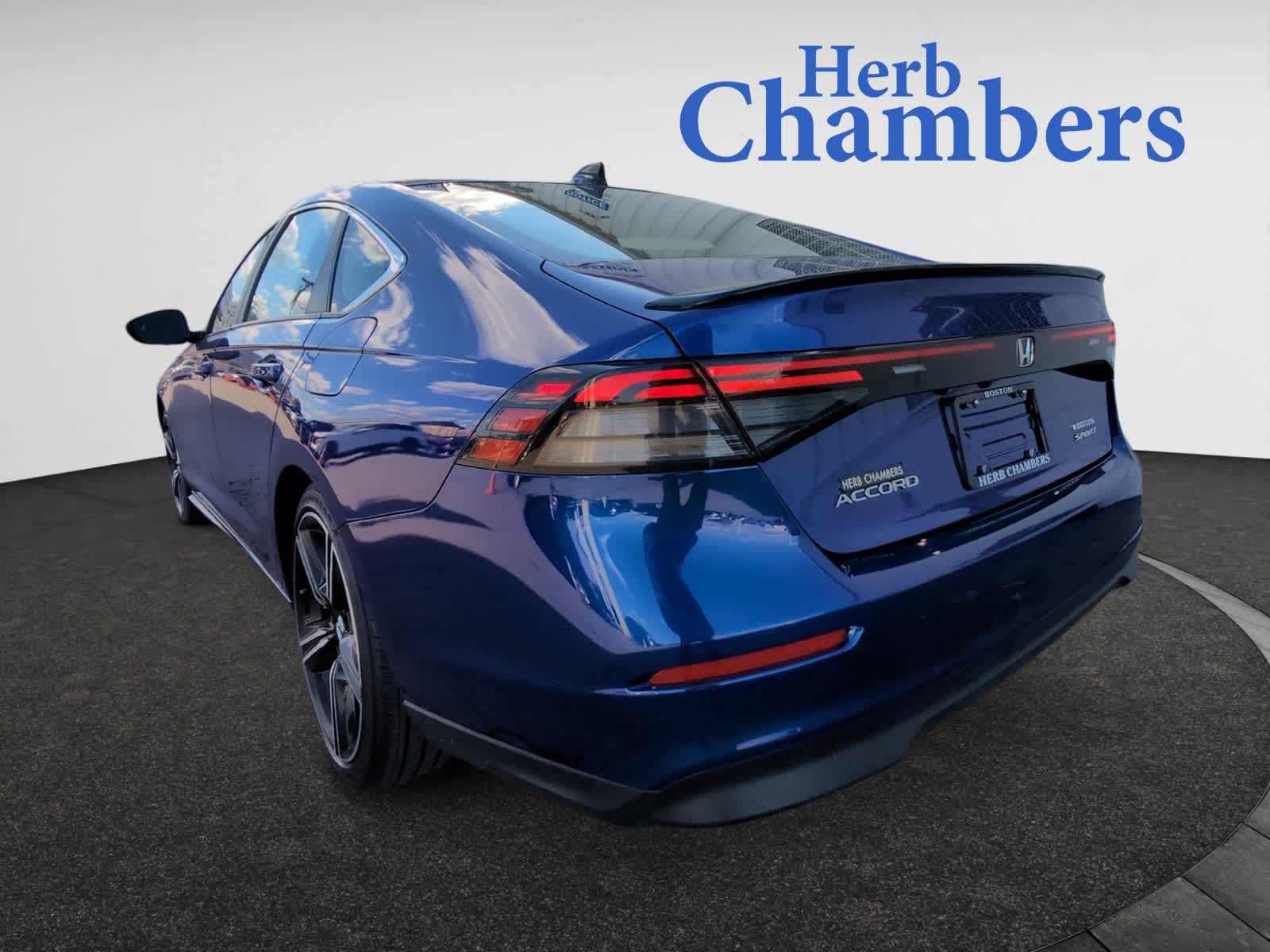 2024 Honda Accord Hybrid Sport photo 3