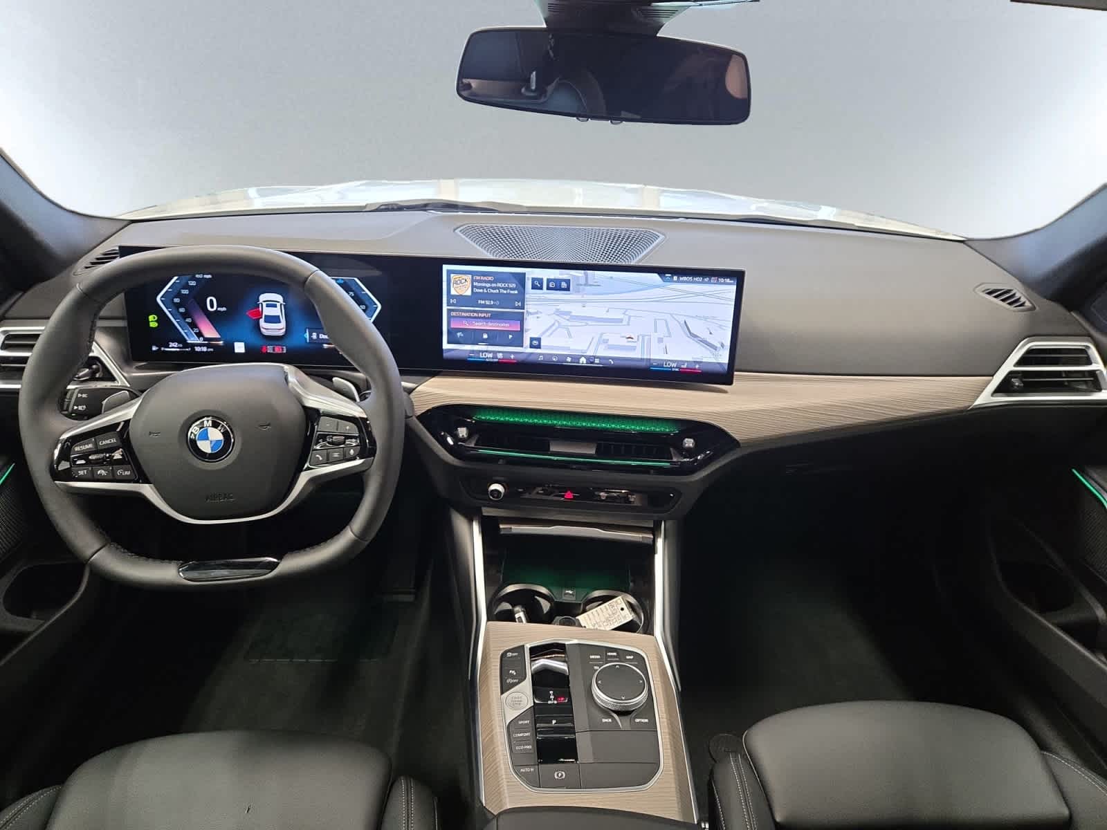 2025 BMW 3 Series 330i - Photo 13