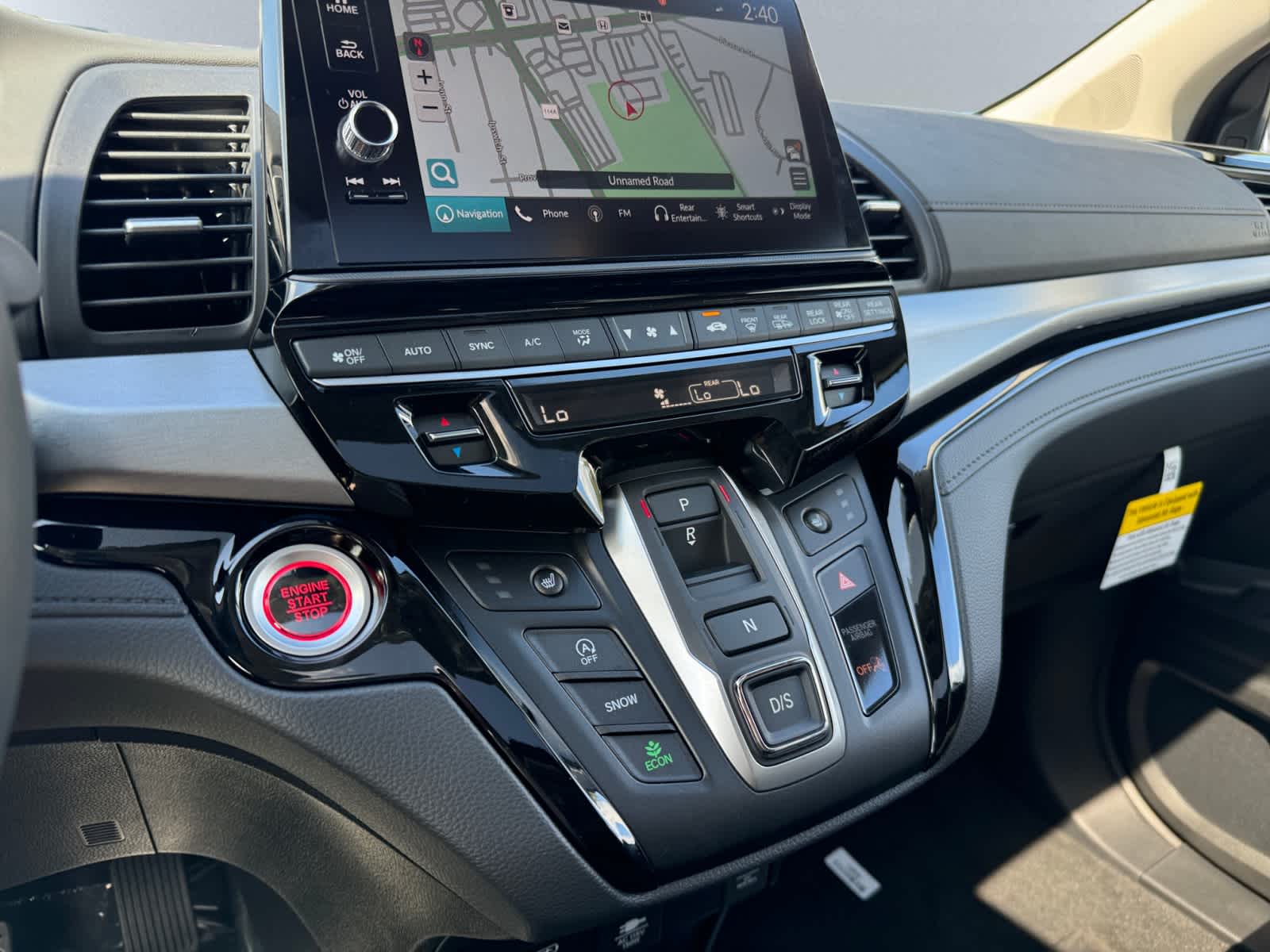 2026 Honda Odyssey Touring - Photo 16