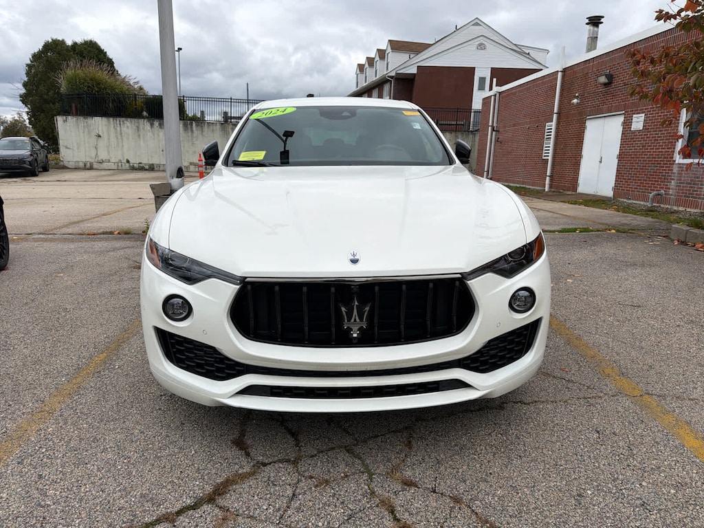 Used 2024 Maserati Levante GT Ultima SUV
