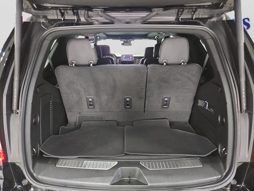 Used 2023 GMC Yukon AT4 SUV