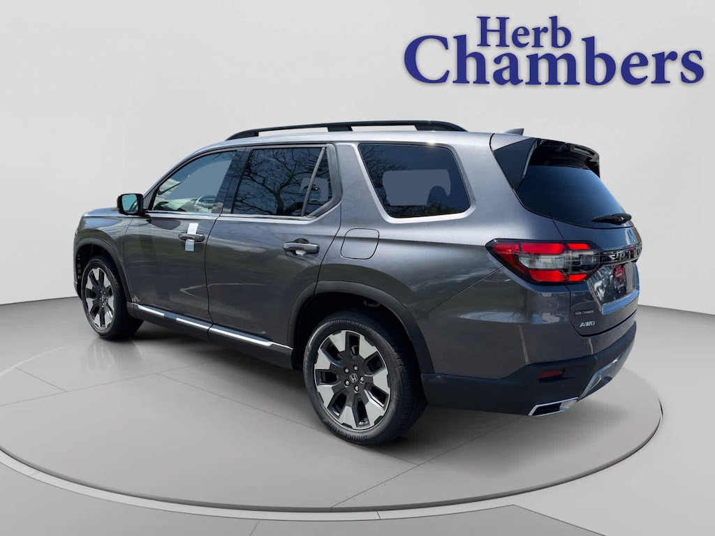 New 2026 Honda Pilot Touring SUV