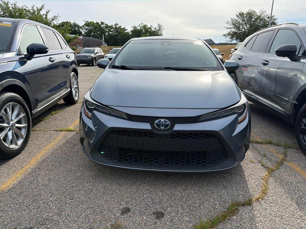 Used 2022 Toyota Corolla Hybrid LE Sedan