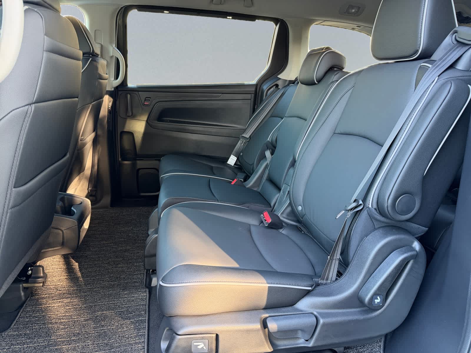 2026 Honda Odyssey Touring - Photo 18