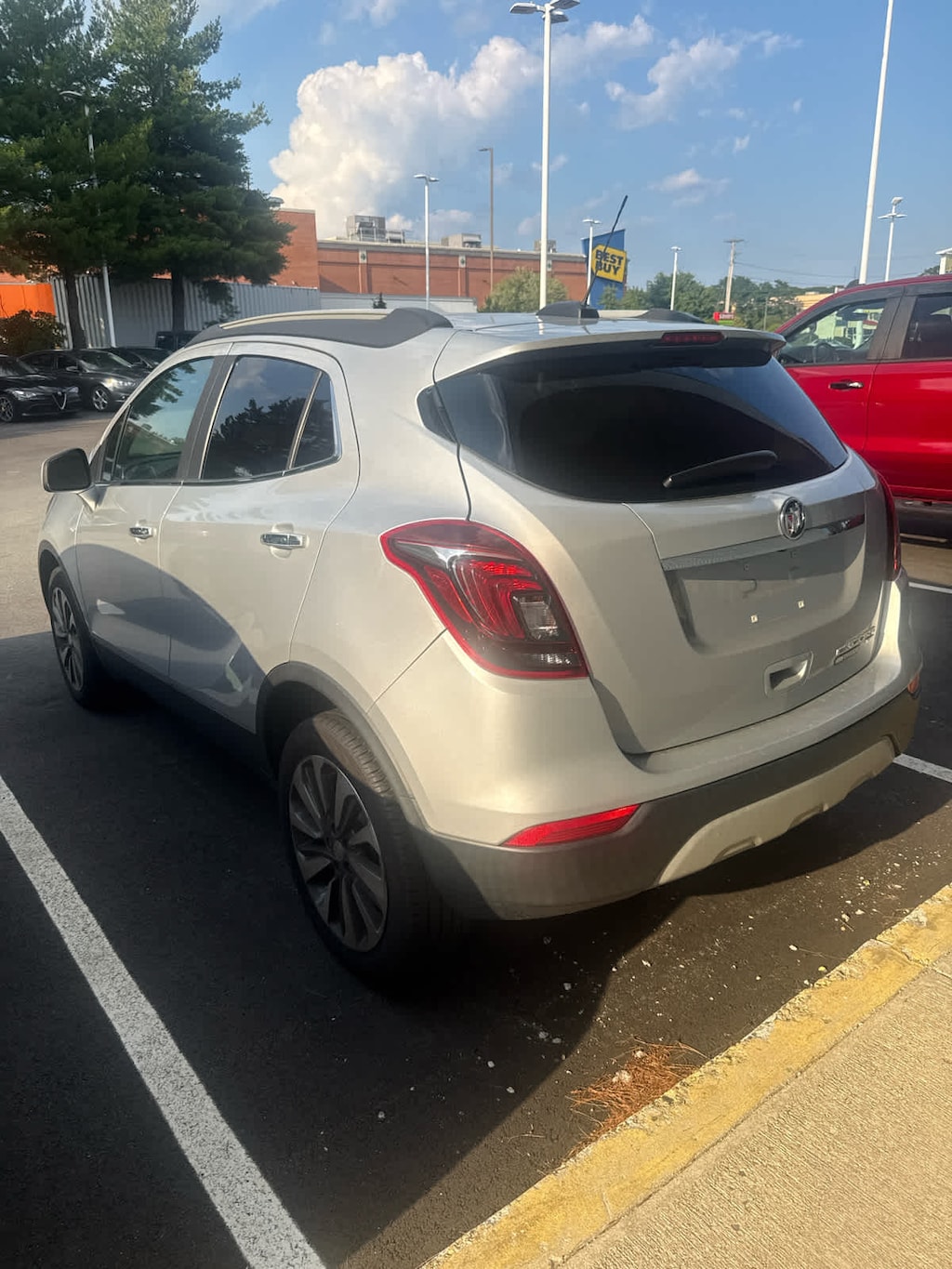 Used 2022 Buick Encore Preferred SUV
