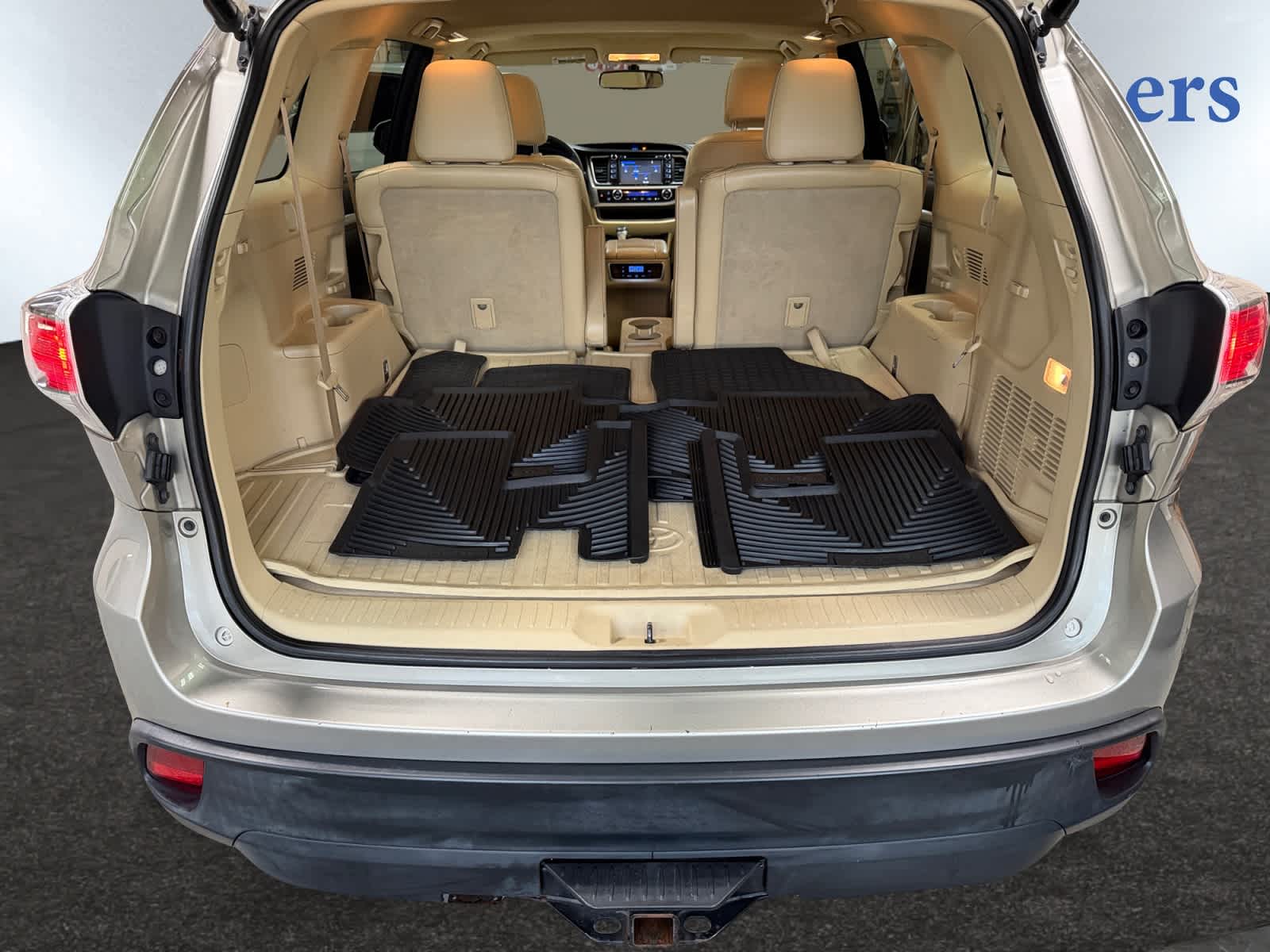 2016 Toyota Highlander XLE photo 4