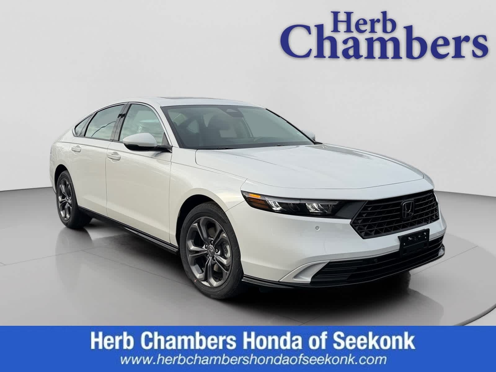 2025 Honda Accord Hybrid EX-L's photo