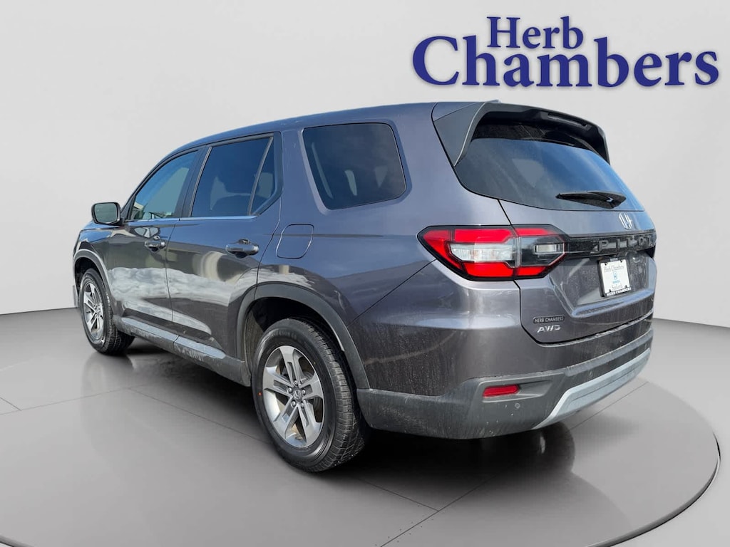 Used 2023 Honda Pilot EX-L 7 Passenger SUV
