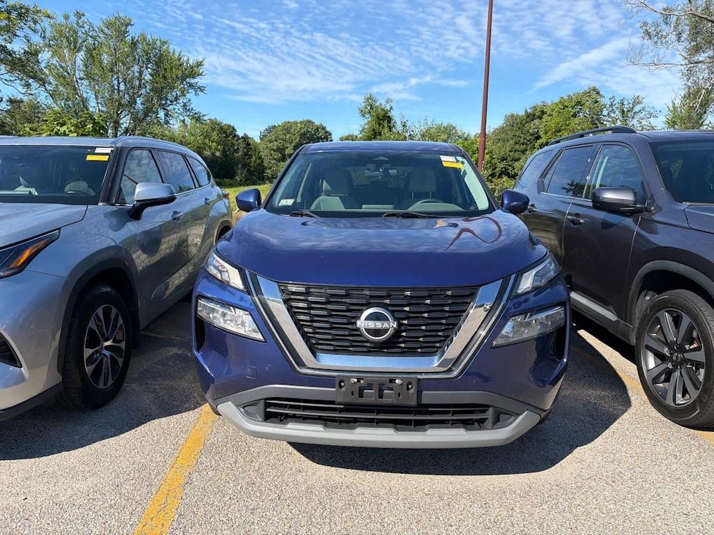 Used 2023 Nissan Rogue SV SUV