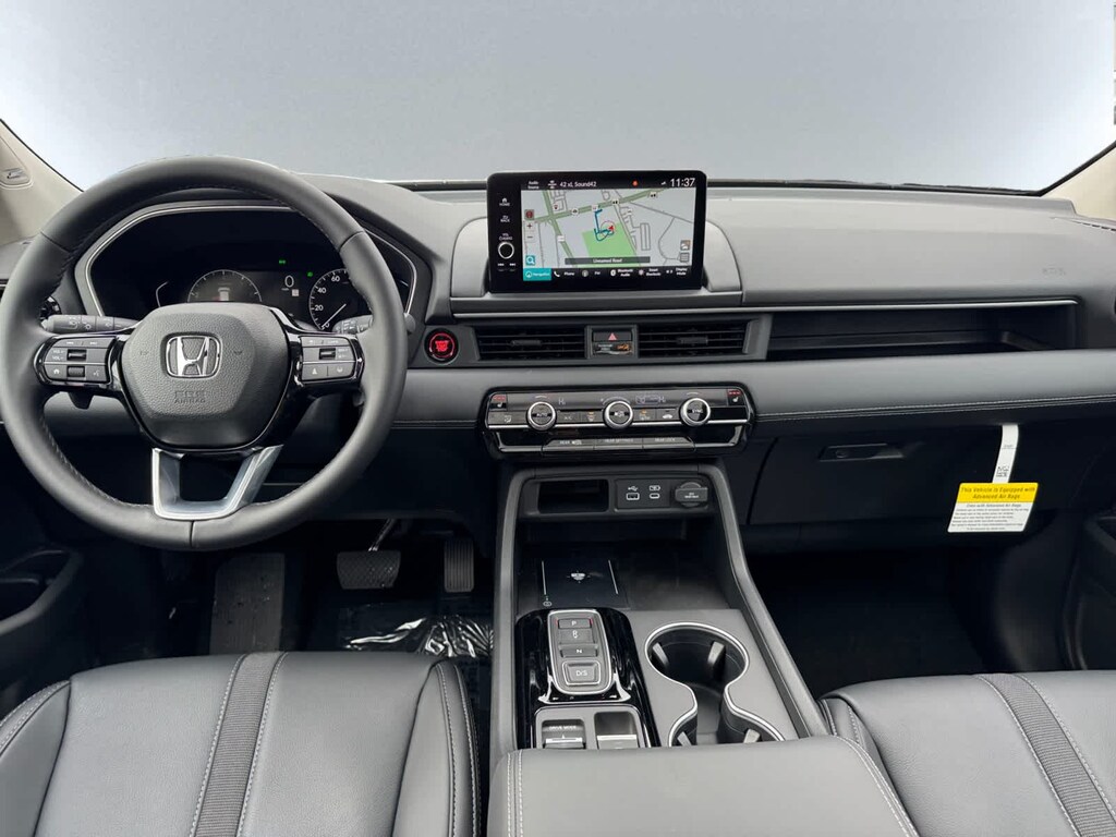 New 2025 Honda Pilot Touring SUV