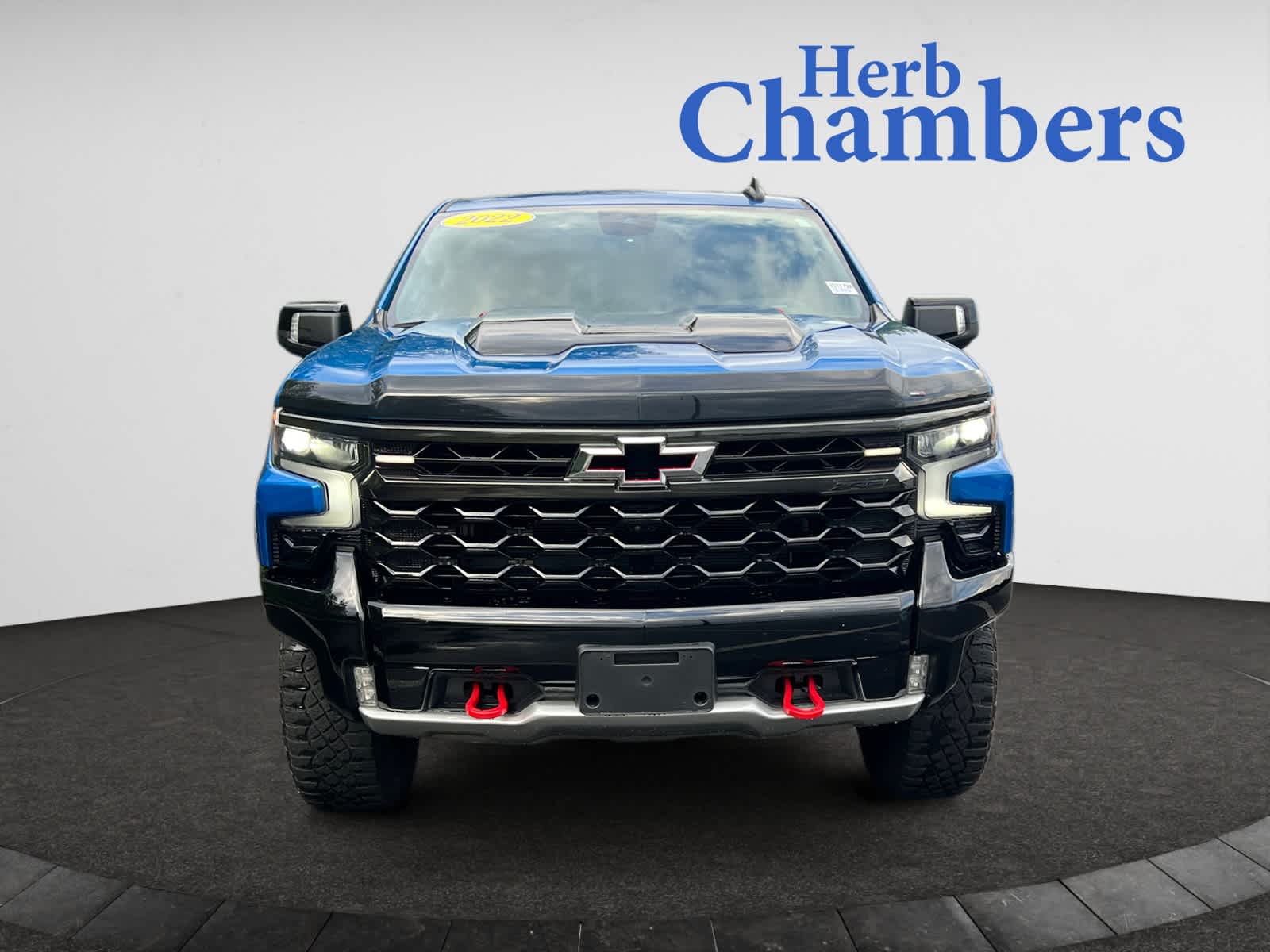 2022 Chevrolet Silverado 1500 ZR2 photo 2