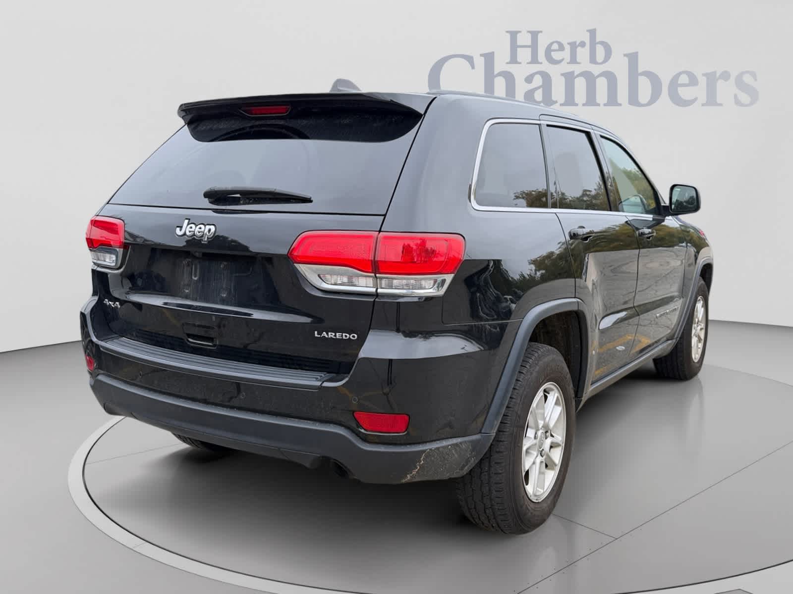Used 2018 Jeep Grand Cherokee Laredo 4x4 SUV
