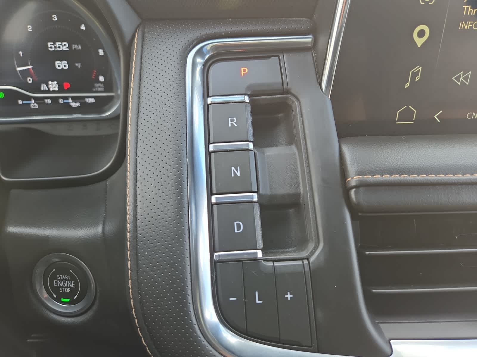 2023 GMC Yukon AT4 - Photo 37