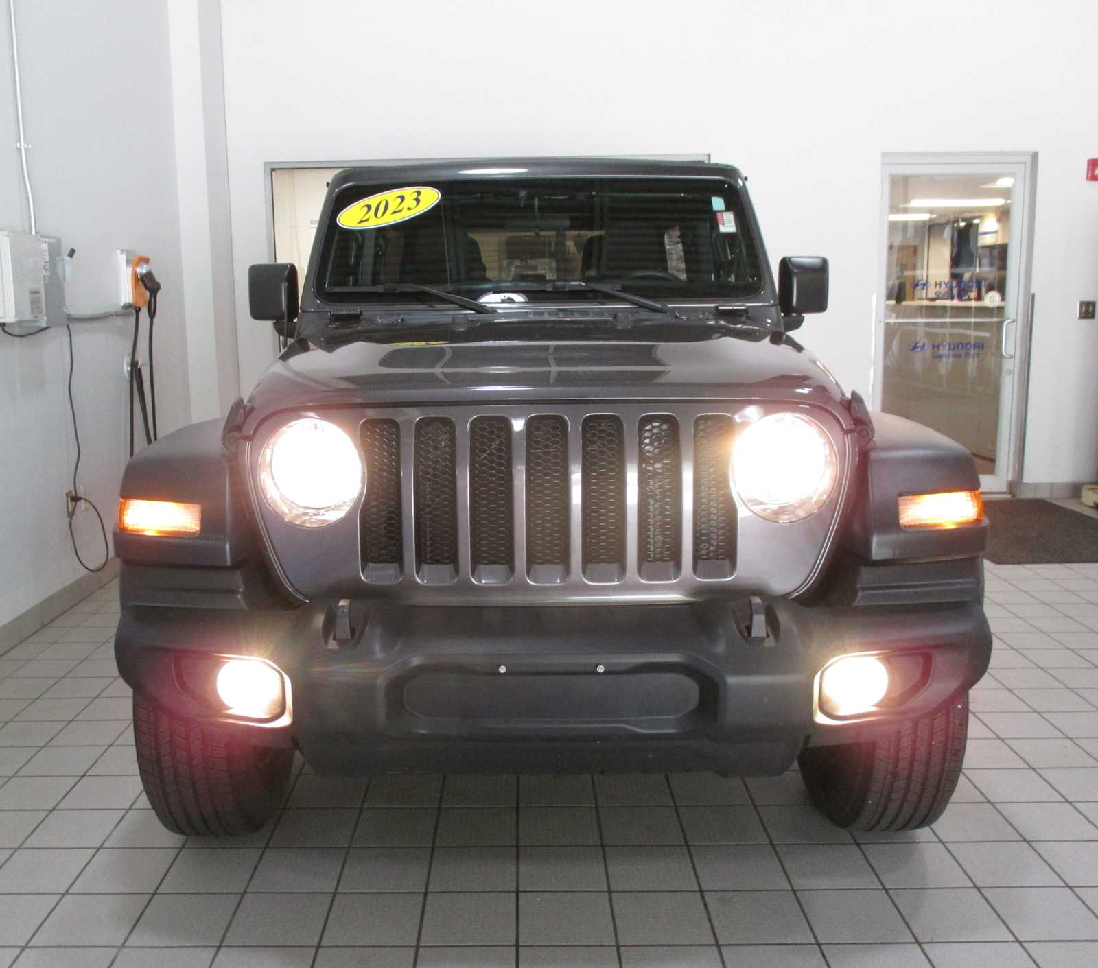 2023 Jeep Wrangler Sport photo 2