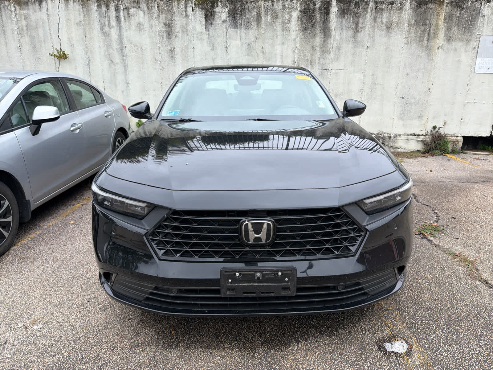 Used 2023 Honda Accord Hybrid EX-L with VIN 1HGCY2F64PA026846 for sale in Kansas City