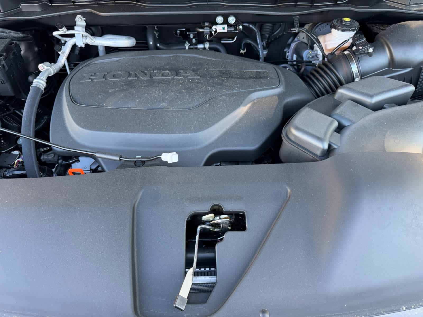 2026 Honda Odyssey Touring - Photo 8