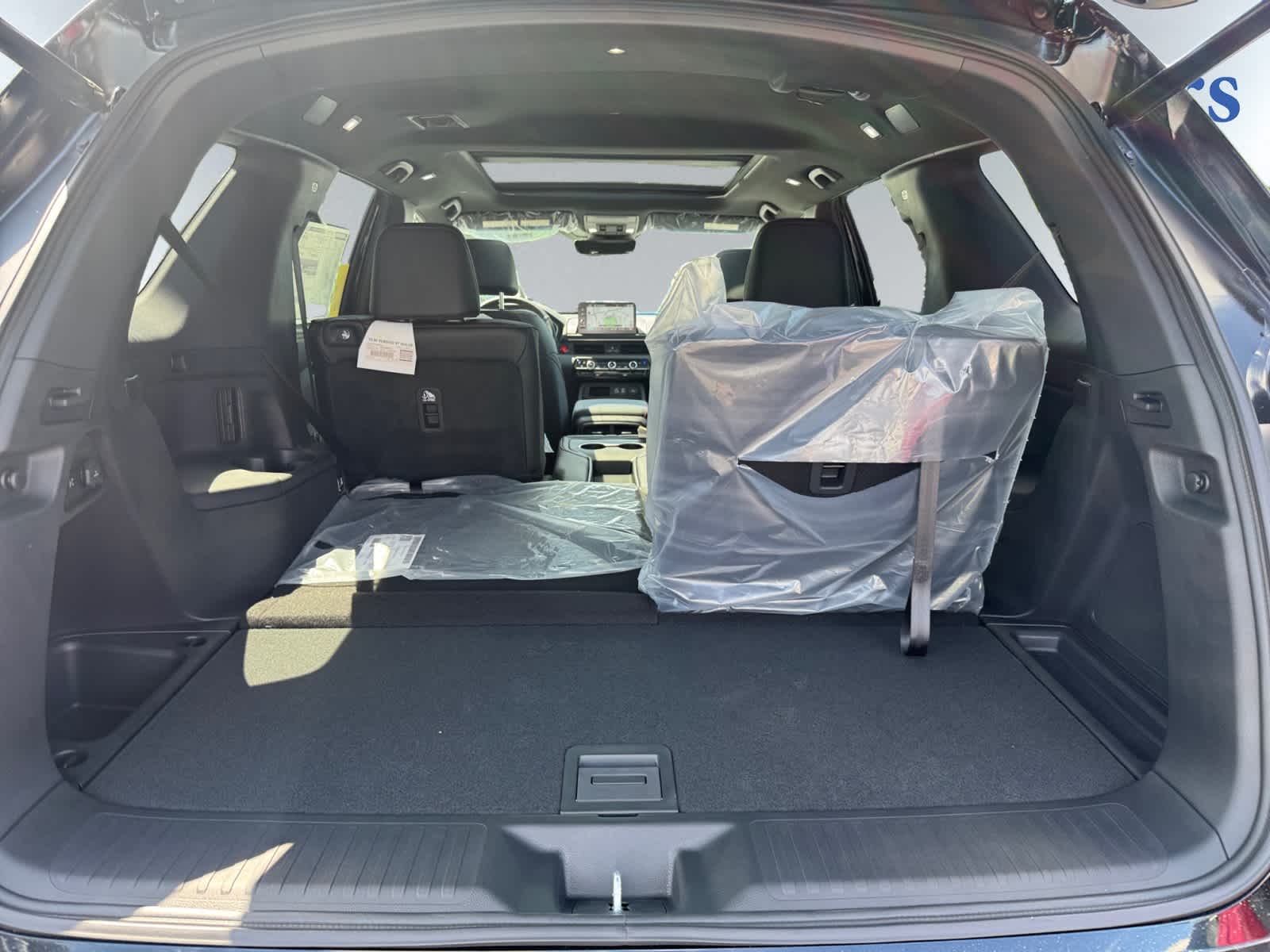 2025 Honda Pilot Black Edition photo 3