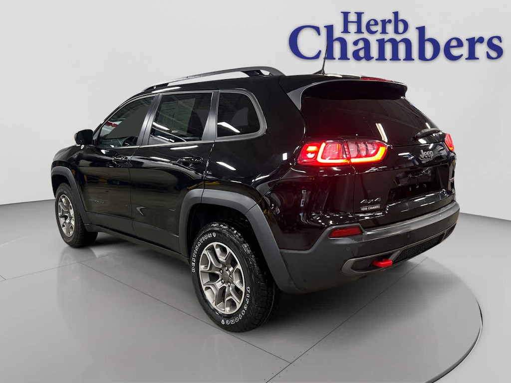 Used 2021 Jeep Cherokee Trailhawk SUV
