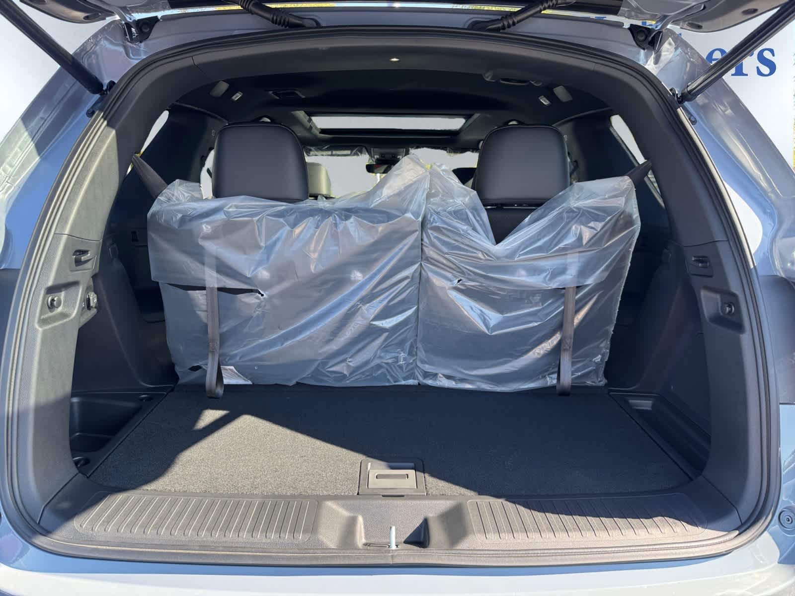 2025 Honda Pilot Black Edition photo 3