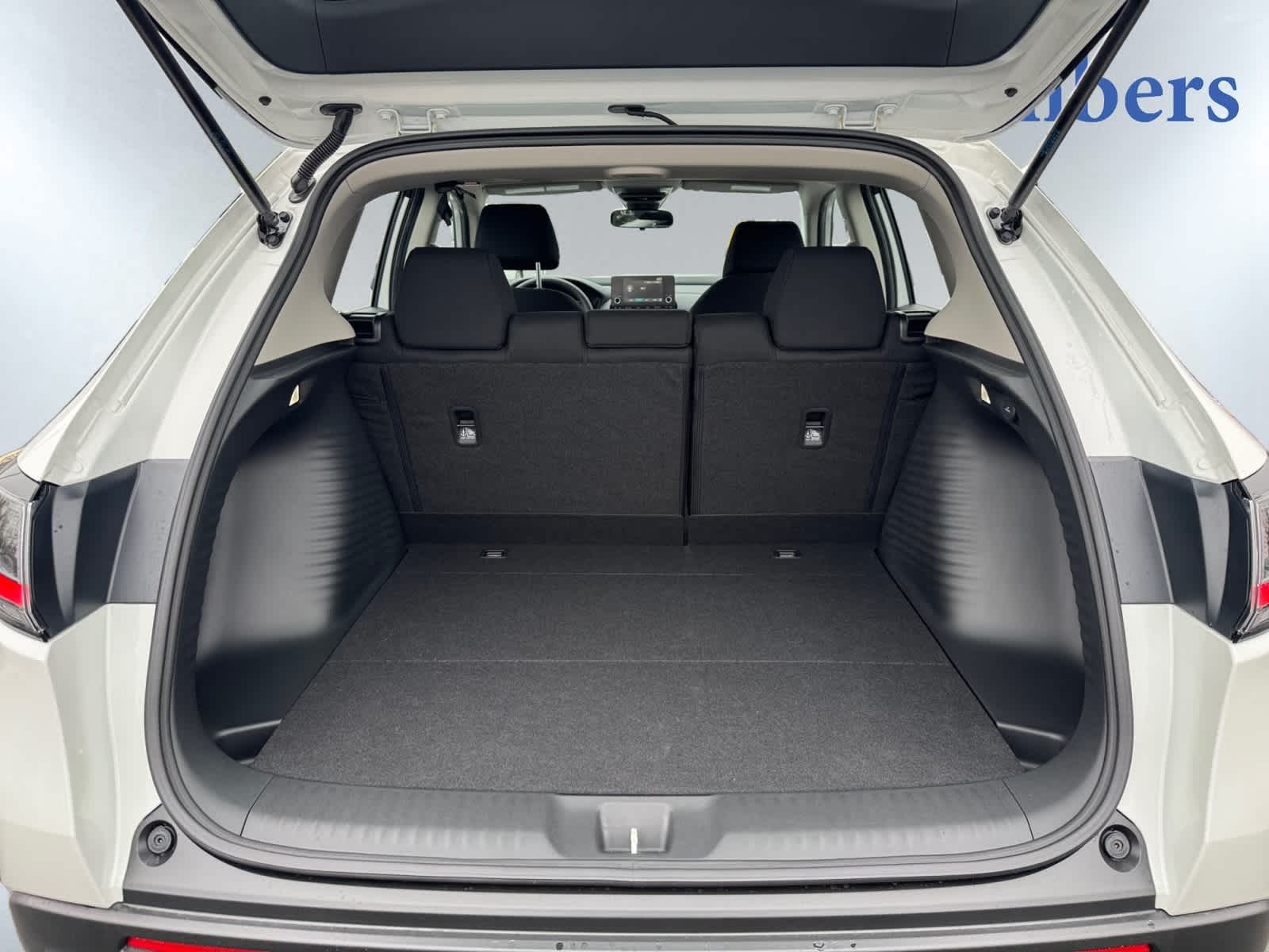 2026 Honda HR-V LX photo 4