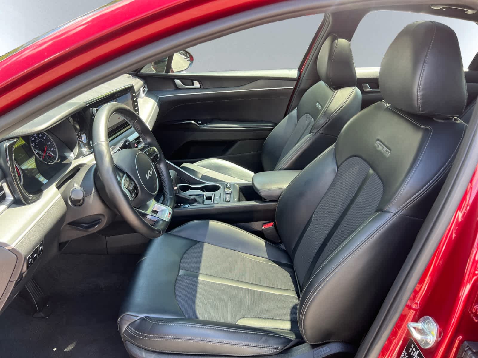 2022 Kia K5 GT-Line - Photo 7