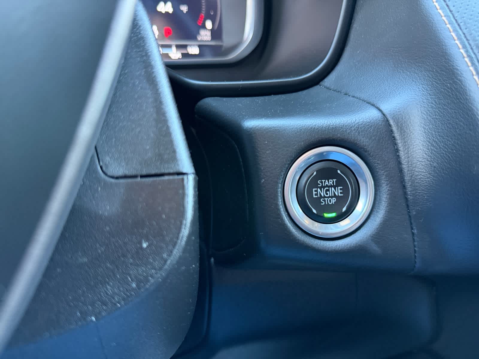 2023 GMC Yukon AT4 - Photo 40