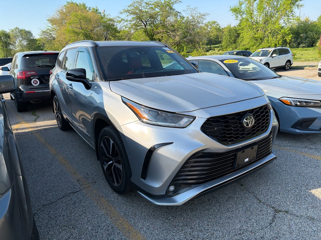 Used 2021 Toyota Highlander XSE SUV