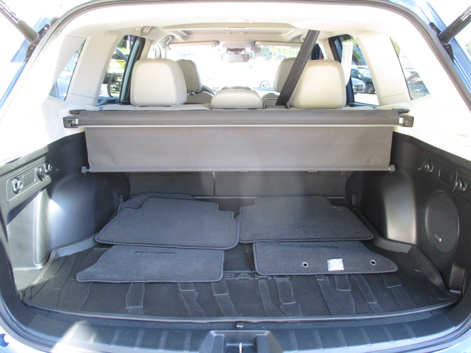 2021 Subaru Forester Limited photo 3