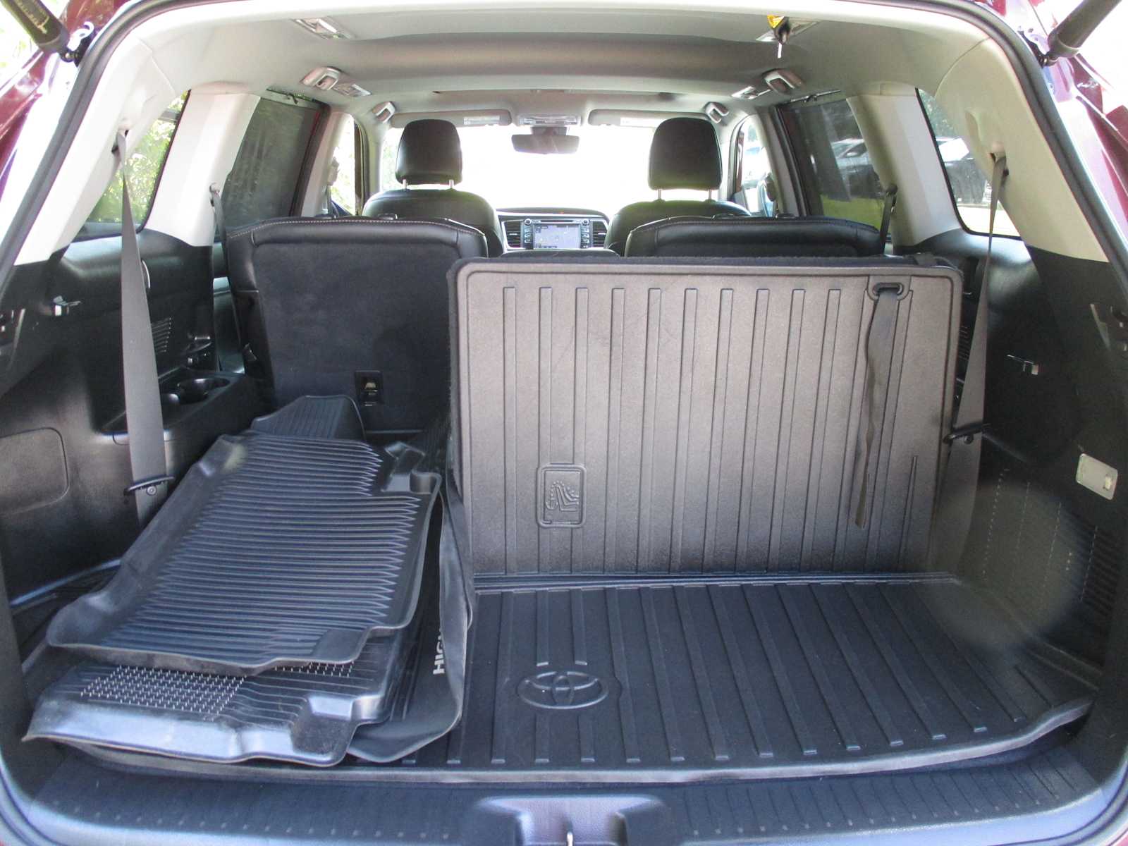 2019 Toyota Highlander XLE photo 4