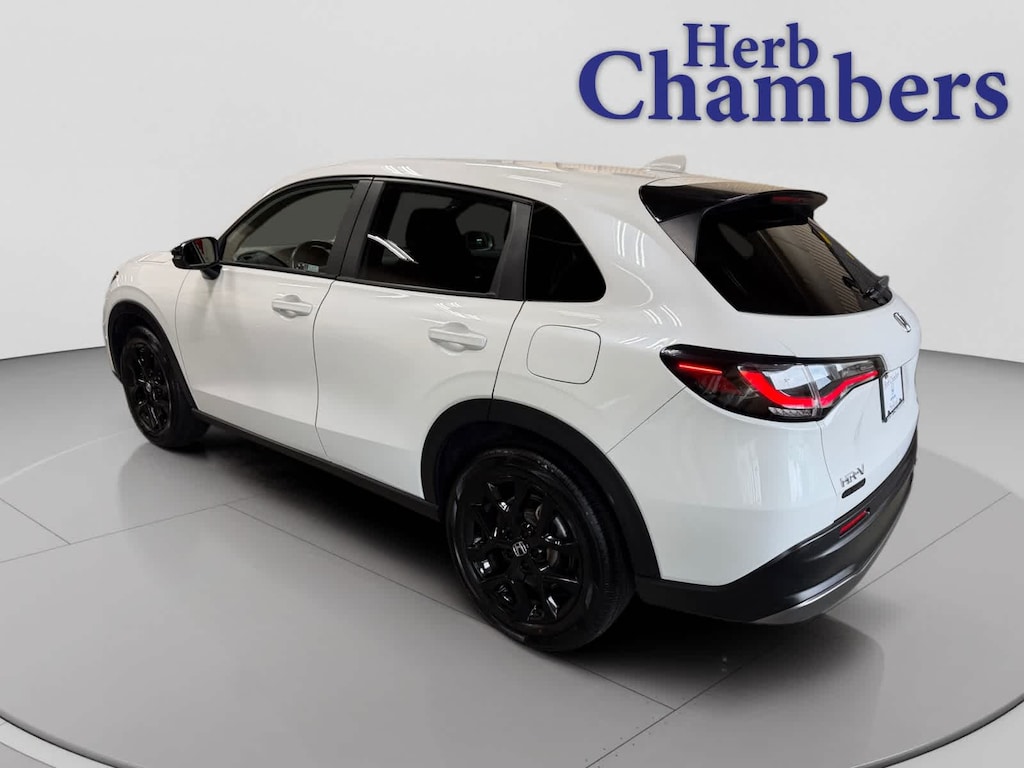 Used 2024 Honda HR-V Sport w/BSI SUV