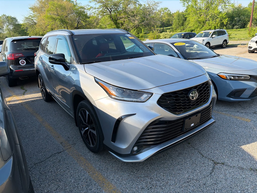 Used 2021 Toyota Highlander XSE SUV