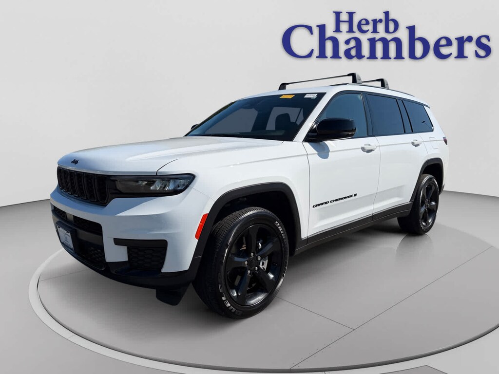 Used 2023 Jeep Grand Cherokee L Laredo SUV