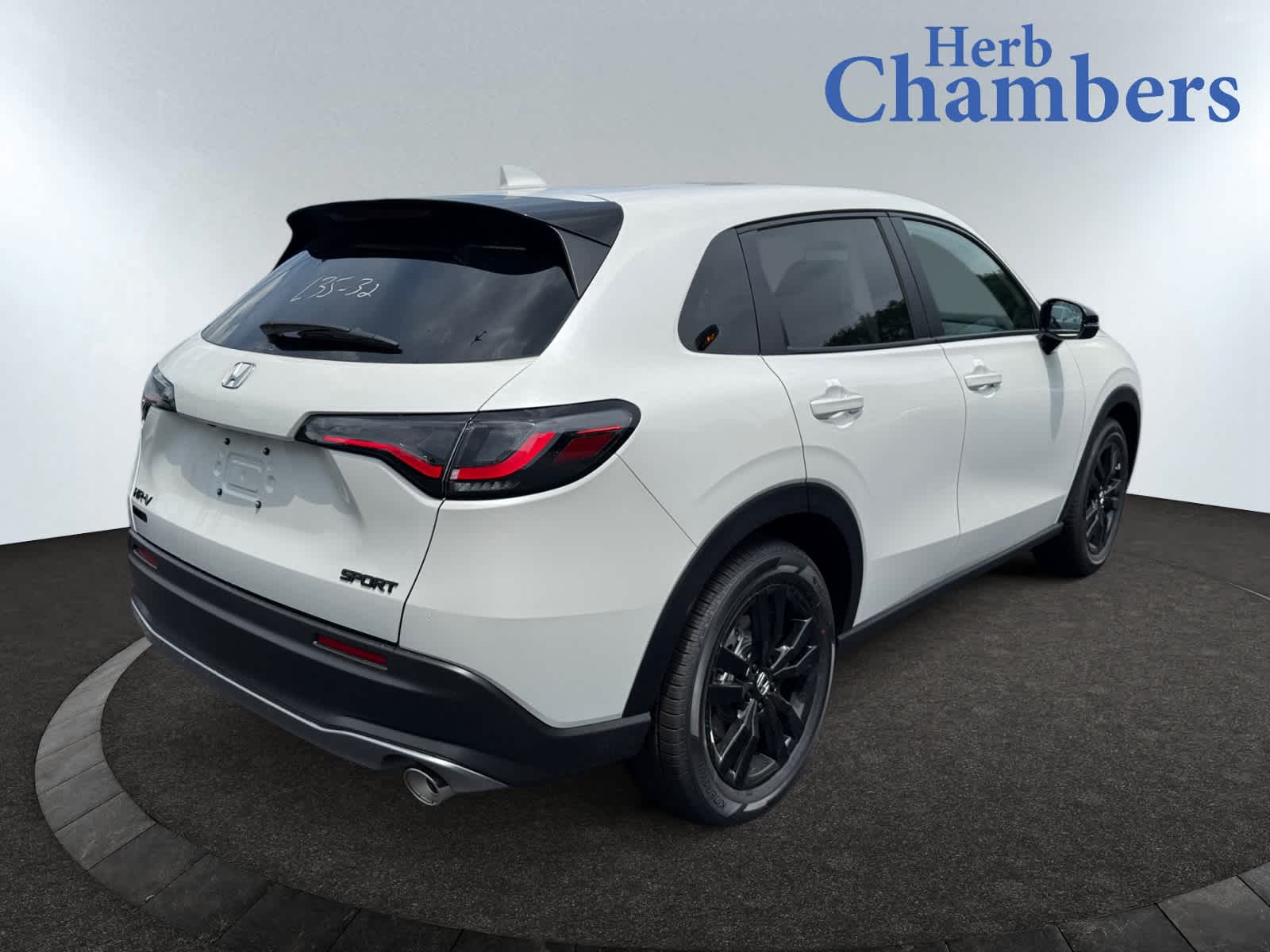 2026 Honda HR-V Sport photo 3