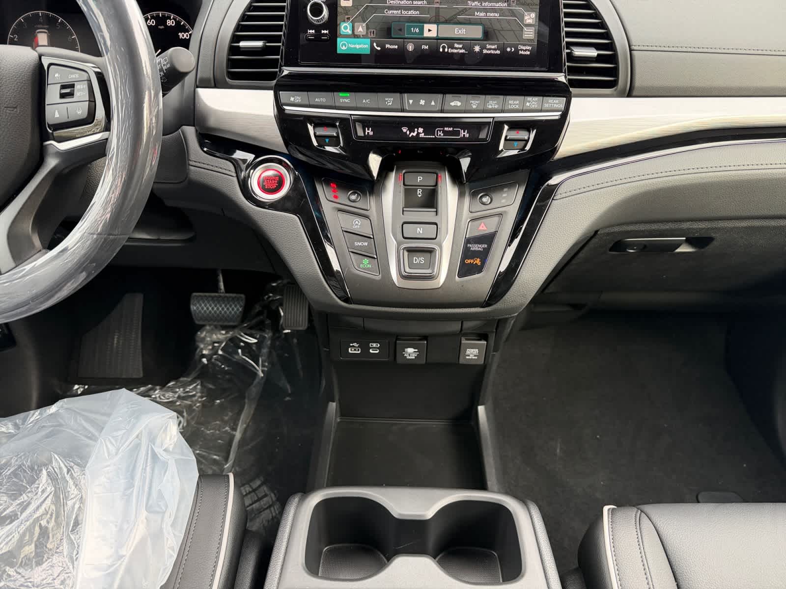 2026 Honda Odyssey Touring - Photo 16