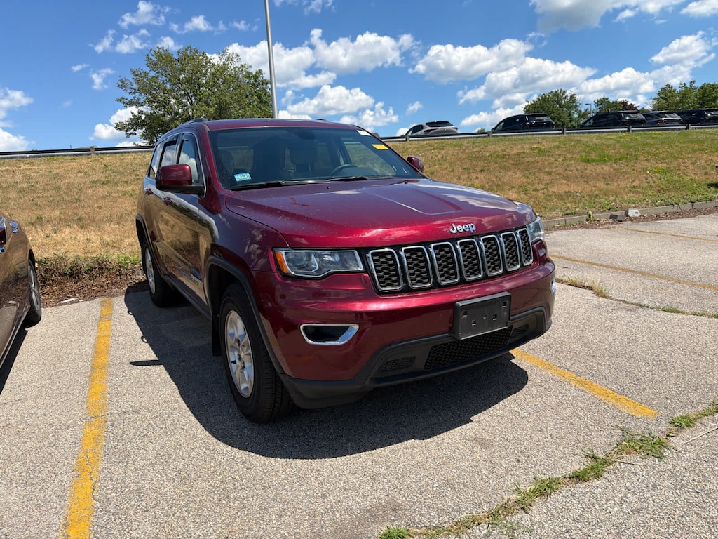 Used 2017 Jeep Grand Cherokee Laredo 4x4 SUV