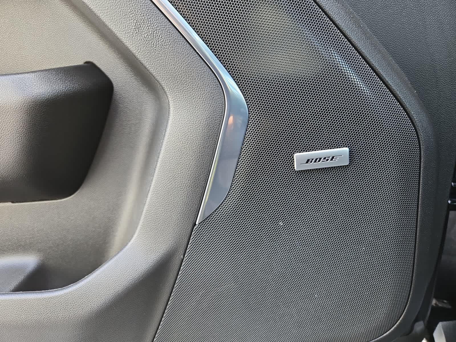 2023 GMC Yukon AT4 - Photo 50