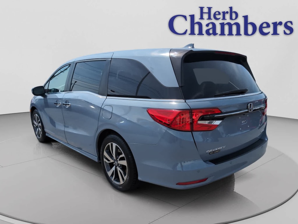 Used 2023 Honda Odyssey Touring Van