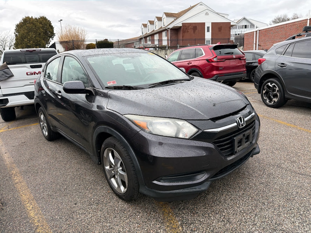 Used 2017 Honda HR-V LX AWD SUV
