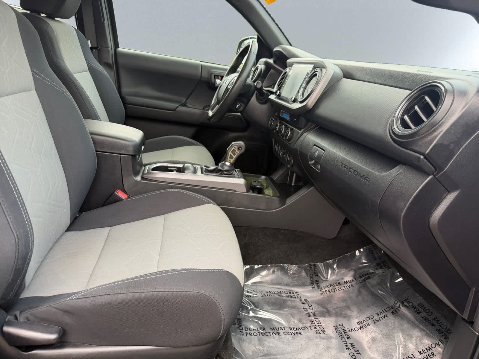 2022 Toyota Tacoma TRD Sport - Photo 20