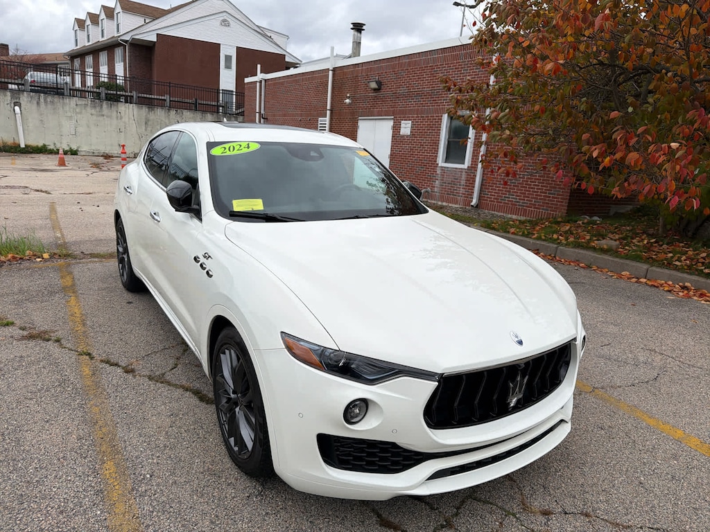 Used 2024 Maserati Levante GT Ultima SUV