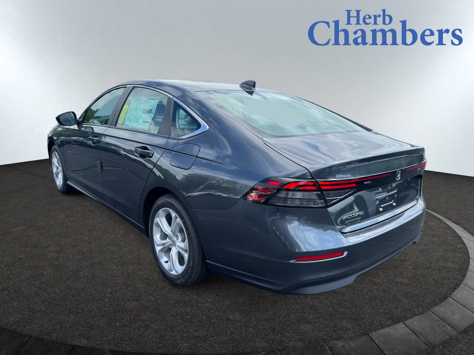 2025 Honda Accord LX photo 3