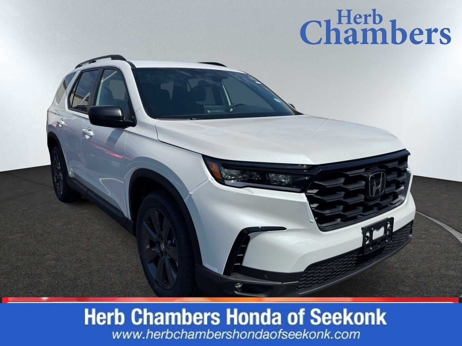 2025 Honda Pilot Sport's photo