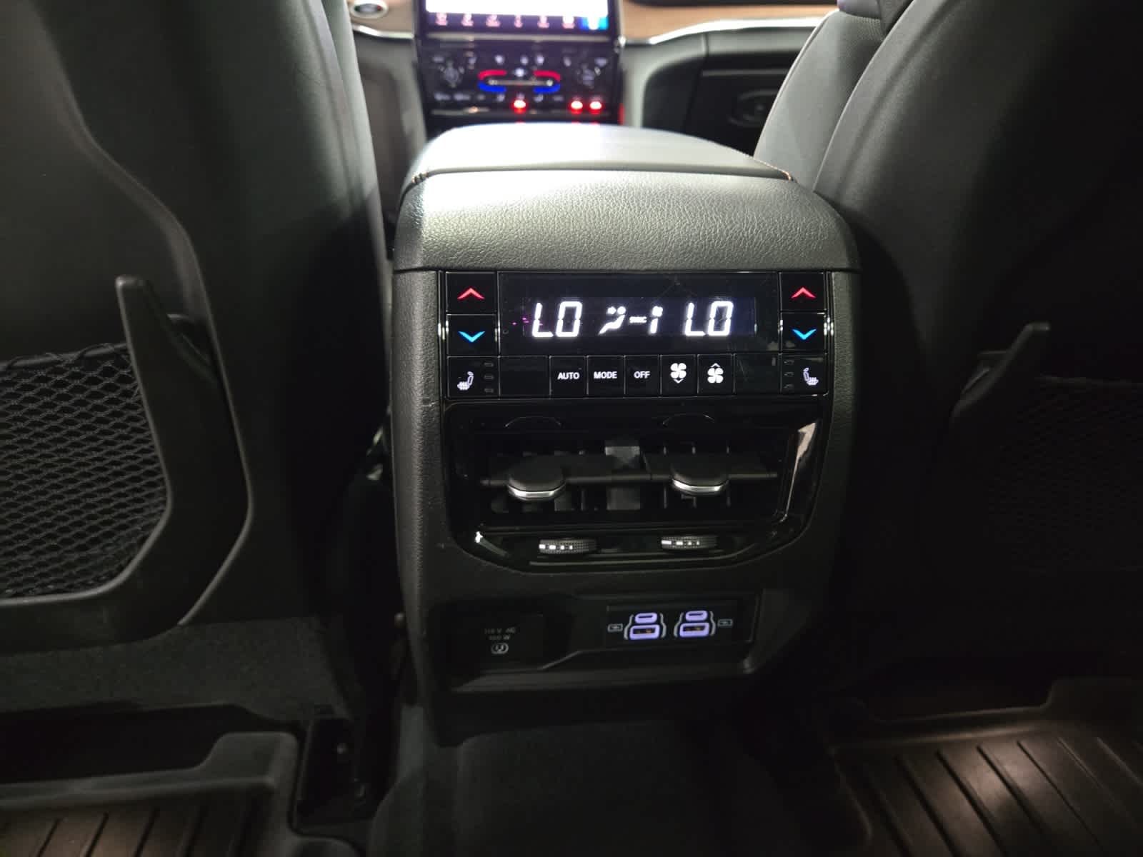 2023 Jeep Grand Cherokee L Summit - Photo 25