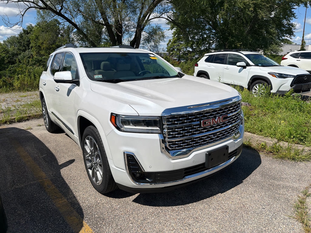 Used 2023 GMC Acadia Denali SUV