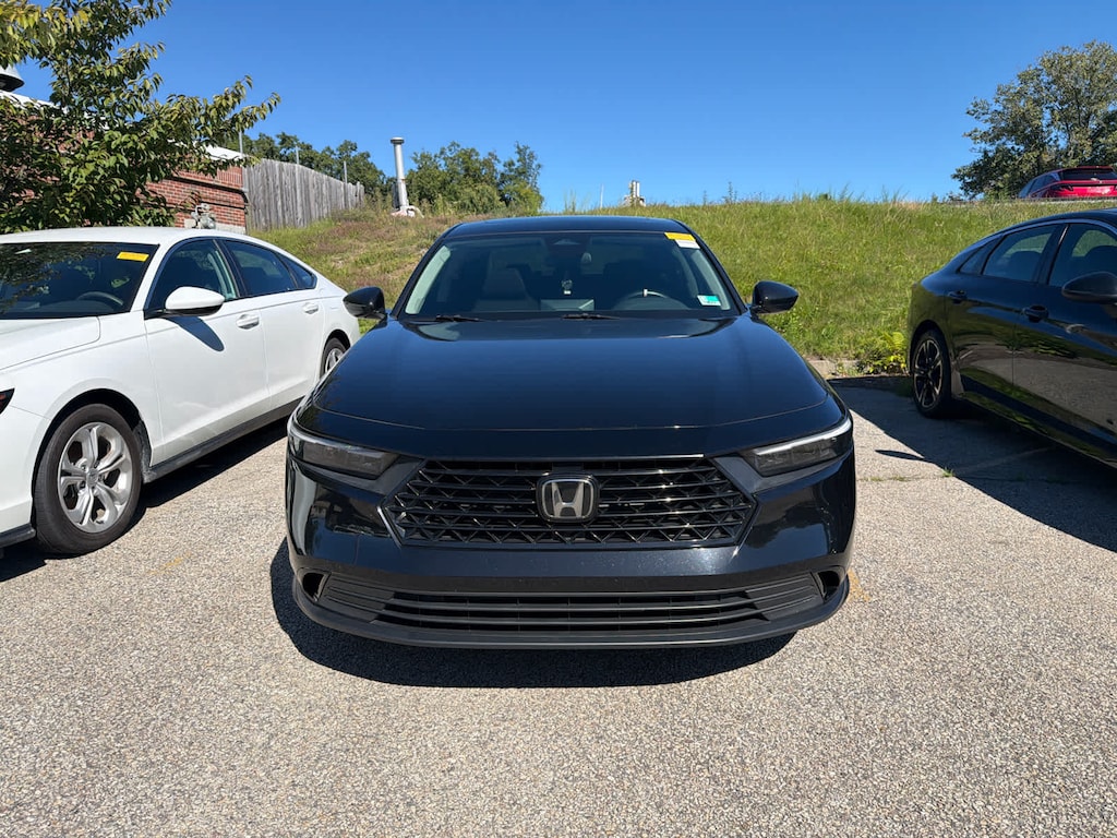Used 2024 Honda Accord EX Sedan