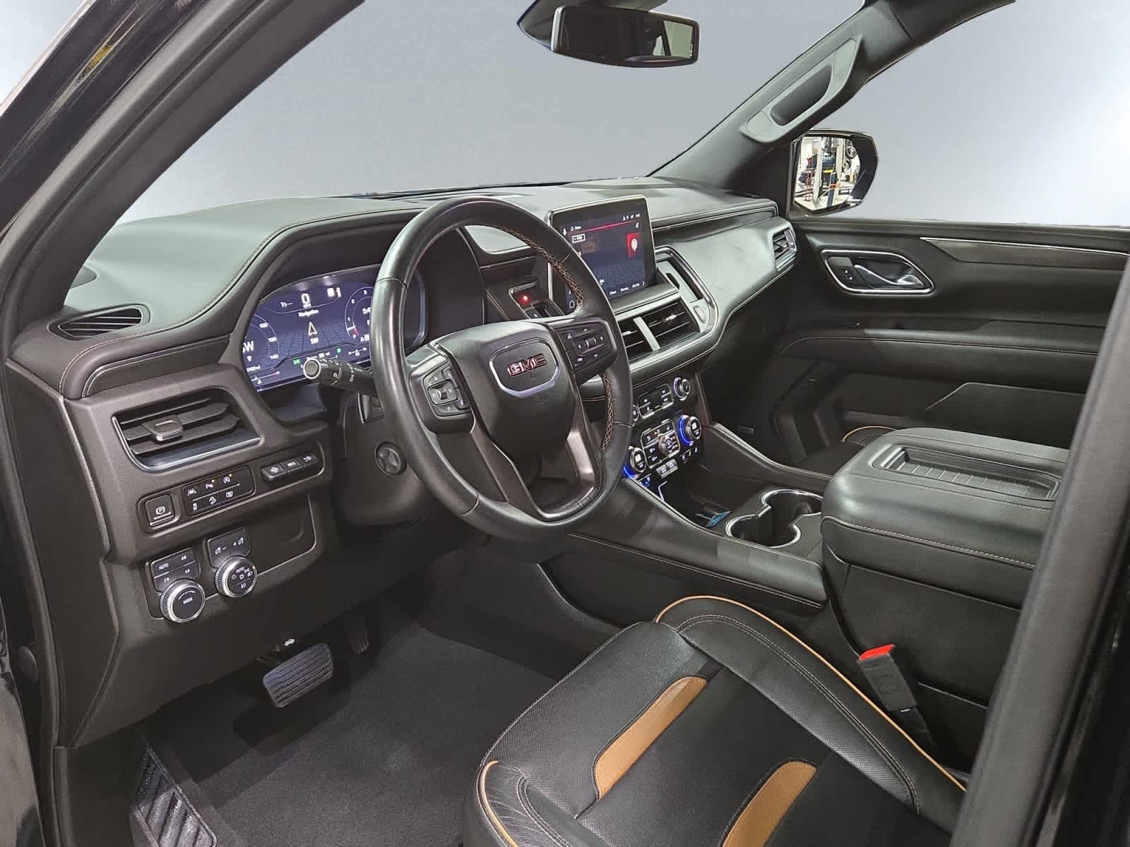 2023 GMC Yukon AT4 - Photo 6