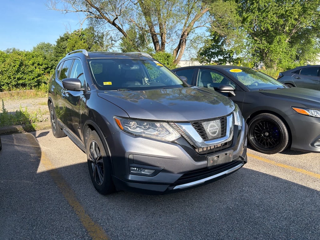 Used 2017 Nissan Rogue SL SUV