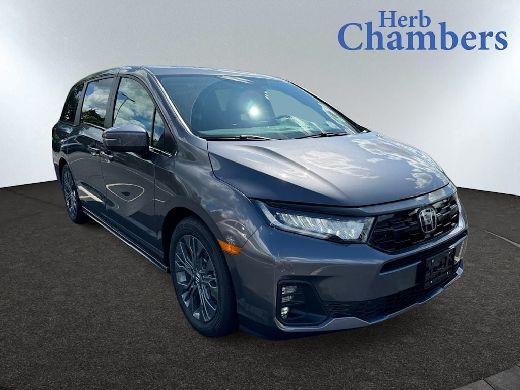 Used 2026 Honda Odyssey Touring Van
