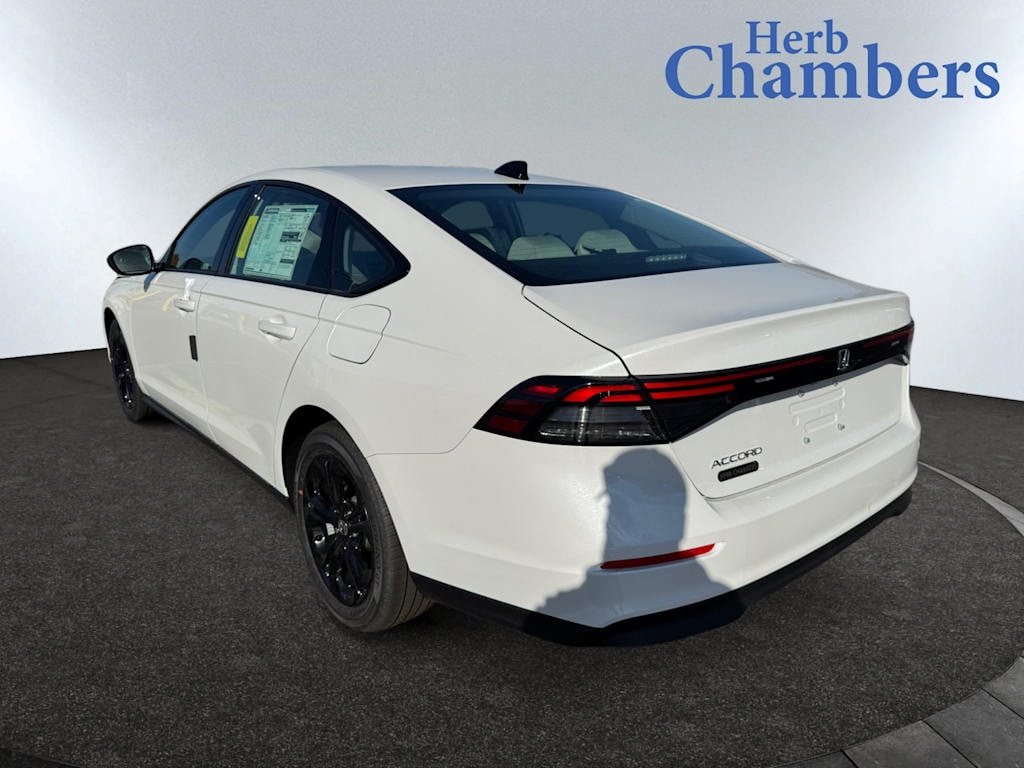 Used 2025 Honda Accord SE Sedan