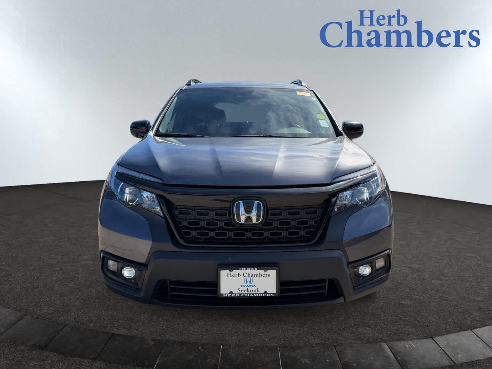 2019 Honda Passport Sport photo 2